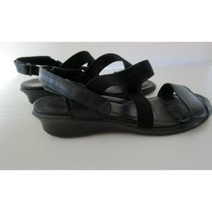 ECCO Womens 40 Felicia Comfort Wedge Sandal Black Leather Strappy Slingback